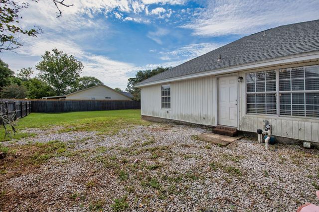 119 Palmetto Avenue, Mary Esther, FL 32569