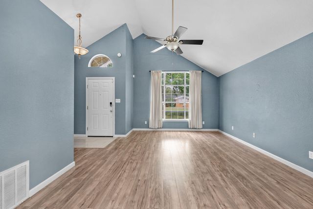 119 Palmetto Avenue, Mary Esther, FL 32569