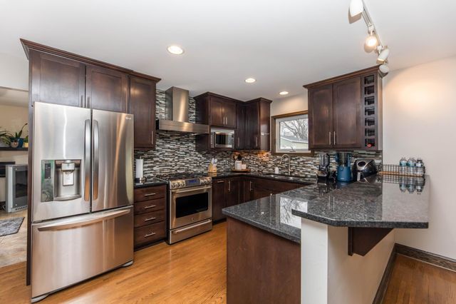 4801 E Upland Crest, Columbia Heights, MN 55421