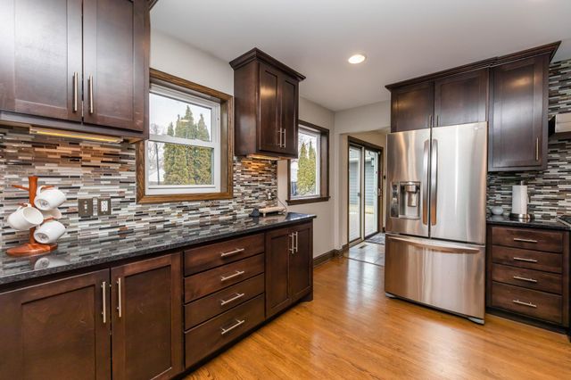 4801 E Upland Crest, Columbia Heights, MN 55421