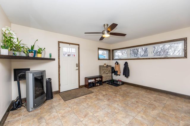 4801 E Upland Crest, Columbia Heights, MN 55421