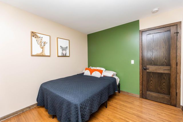 4801 E Upland Crest, Columbia Heights, MN 55421