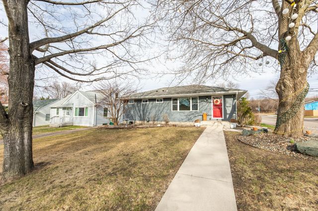 4801 E Upland Crest, Columbia Heights, MN 55421