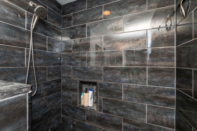 4801 E Upland Crest, Columbia Heights, MN 55421