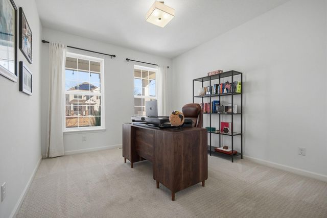 18445 58th Avenue N, Plymouth, MN 55446