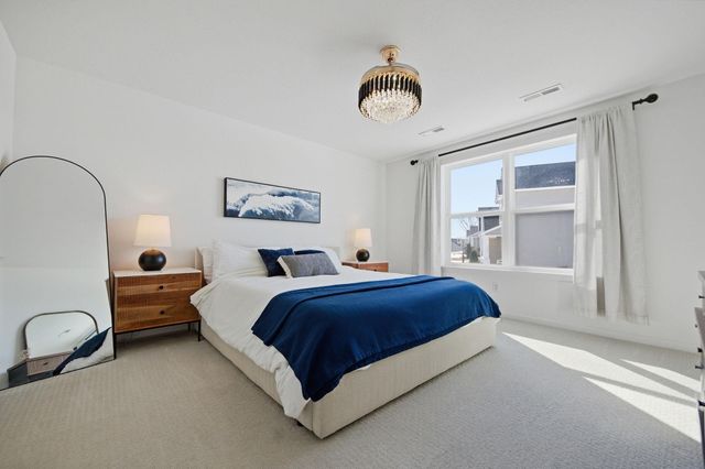 18445 58th Avenue N, Plymouth, MN 55446