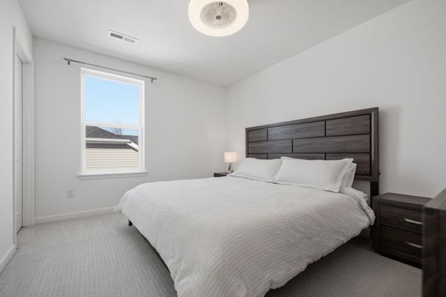 18445 58th Avenue N, Plymouth, MN 55446