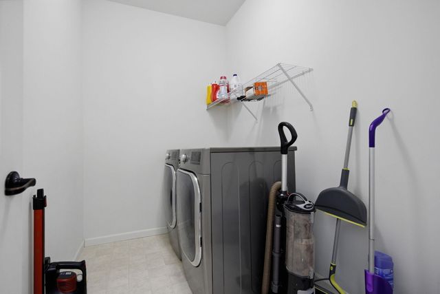 18445 58th Avenue N, Plymouth, MN 55446