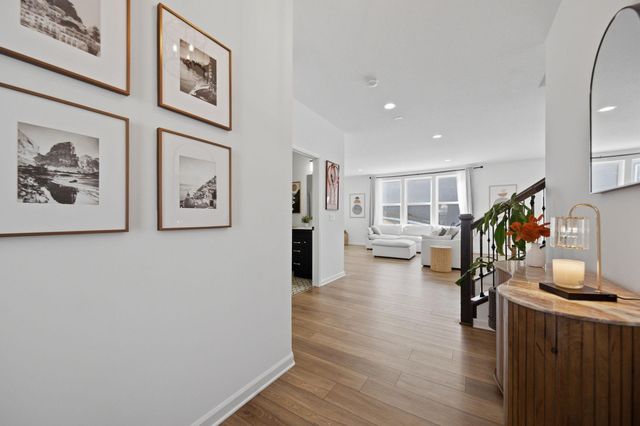 18445 58th Avenue N, Plymouth, MN 55446