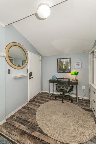 2202 N Vagedes Avenue, Fresno, CA 93705