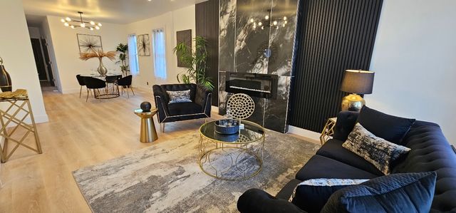 1117 W 57th Street, Chicago, IL 60621