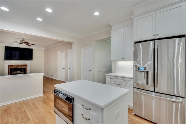 6551 Maid Marion Close, Alpharetta, GA 30005