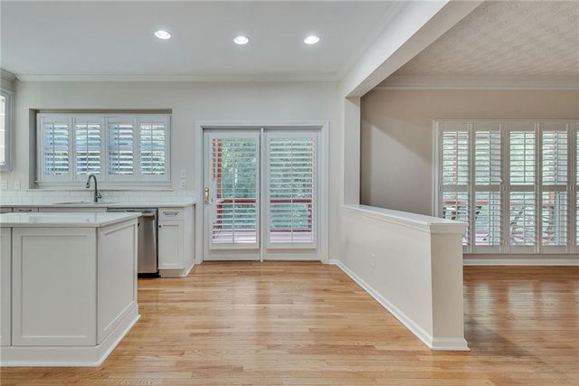 6551 Maid Marion Close, Alpharetta, GA 30005
