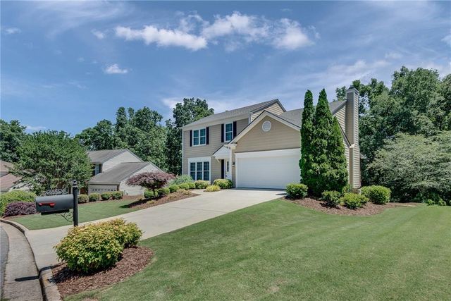 6551 Maid Marion Close, Alpharetta, GA 30005
