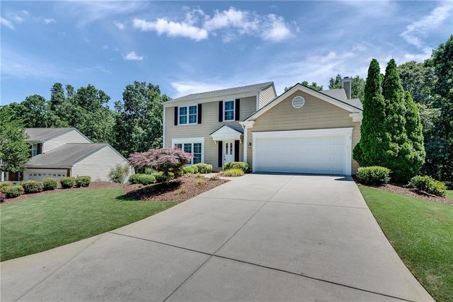 6551 Maid Marion Close, Alpharetta, GA 30005