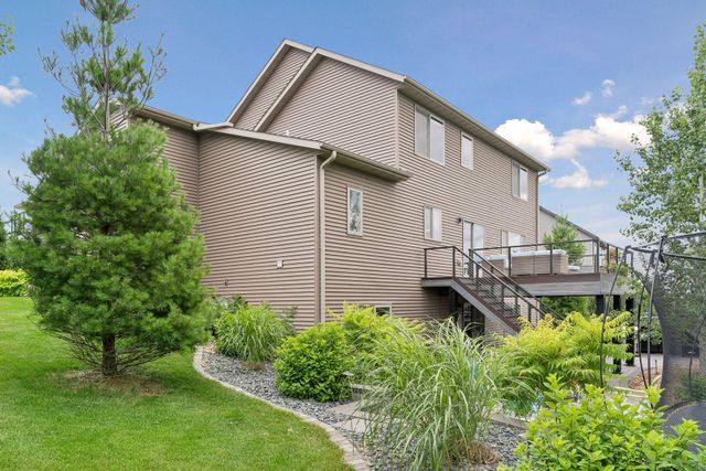 1993 Kerry Drive NE, Rochester, MN 55906