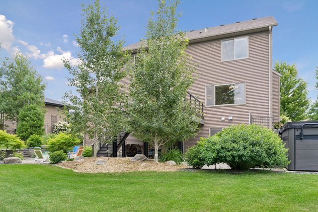 1993 Kerry Drive NE, Rochester, MN 55906