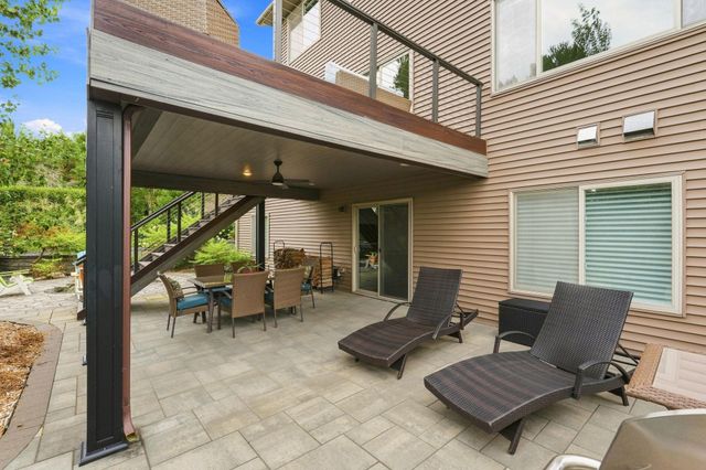 1993 Kerry Drive NE, Rochester, MN 55906