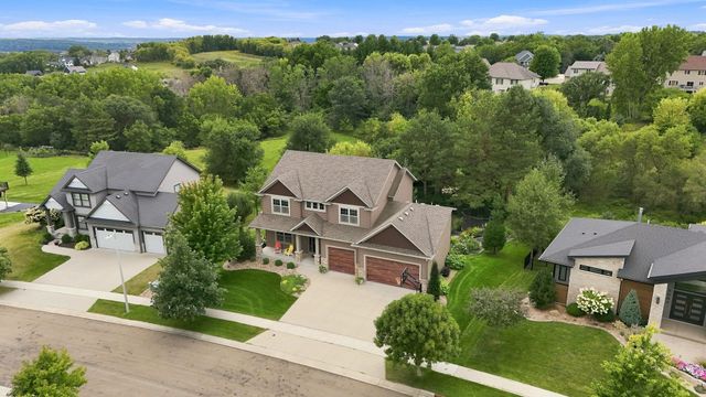 1993 Kerry Drive NE, Rochester, MN 55906