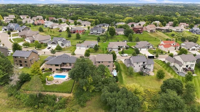 1993 Kerry Drive NE, Rochester, MN 55906