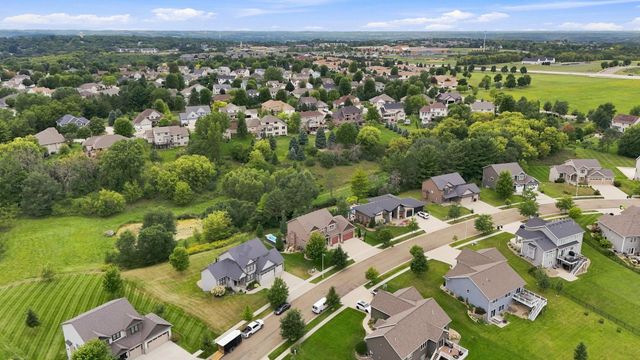 1993 Kerry Drive NE, Rochester, MN 55906