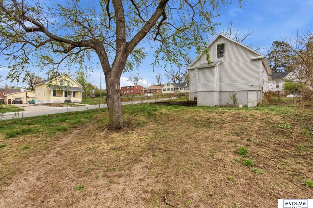 3624 N 67Th Avenue, Omaha, NE 68104