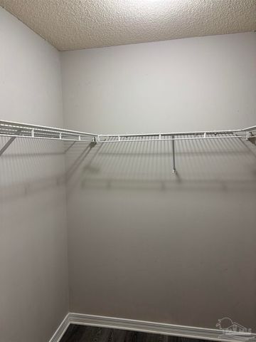 2303 W Michigan Ave H-12, Pensacola, FL 32526