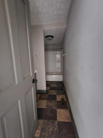 718 E Temple Street, Washington Court House, OH 43160