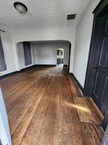 718 E Temple Street, Washington Court House, OH 43160