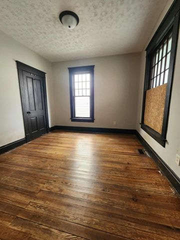 718 E Temple Street, Washington Court House, OH 43160