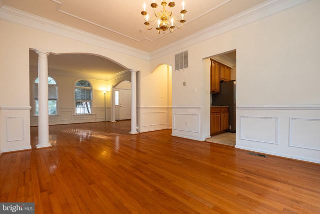 375 N VAN BUREN ST, Rockville, MD 20850
