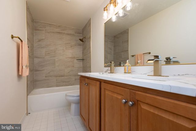 375 N VAN BUREN ST, Rockville, MD 20850