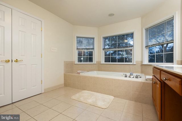 375 N VAN BUREN ST, Rockville, MD 20850
