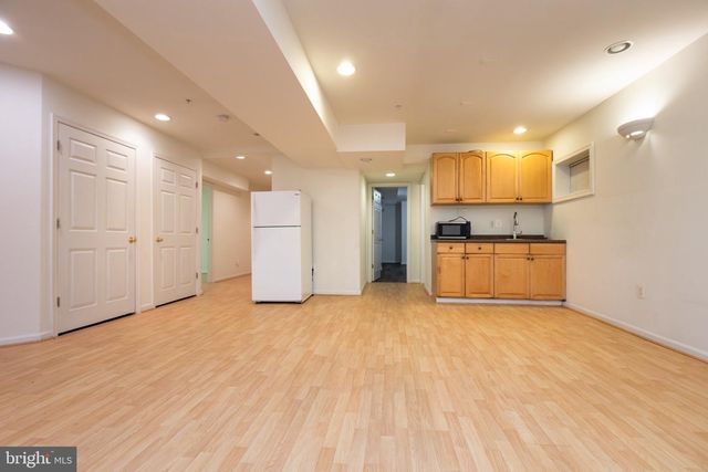 375 N VAN BUREN ST, Rockville, MD 20850