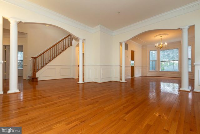 375 N VAN BUREN ST, Rockville, MD 20850
