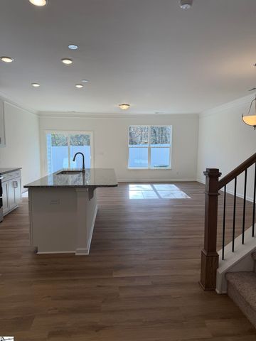 613 Autumn Lake Road, Simpsonville, SC 29681