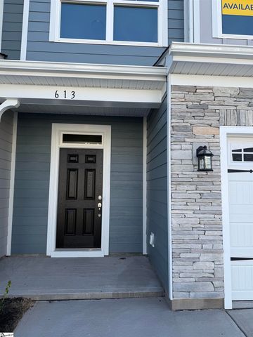 613 Autumn Lake Road, Simpsonville, SC 29681