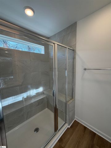 613 Autumn Lake Road, Simpsonville, SC 29681