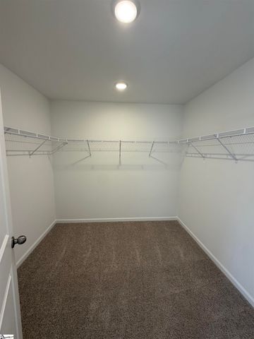 613 Autumn Lake Road, Simpsonville, SC 29681