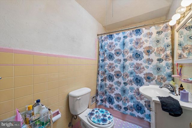 2641 S HOBSON ST, Philadelphia, PA 19142