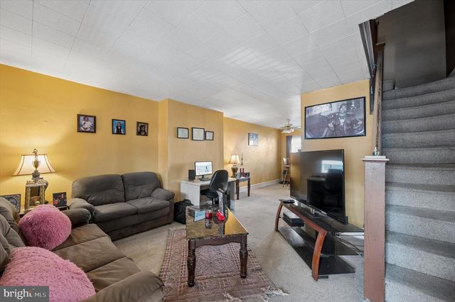 2641 S HOBSON ST, Philadelphia, PA 19142