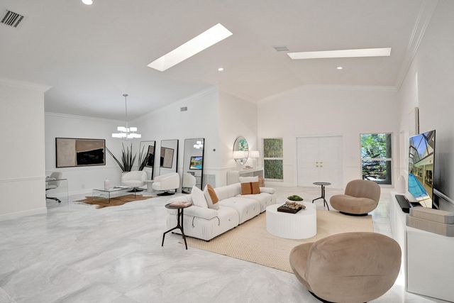 2401 NW 39th Street, Boca Raton, FL 33431