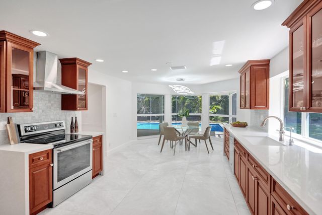 2401 NW 39th Street, Boca Raton, FL 33431