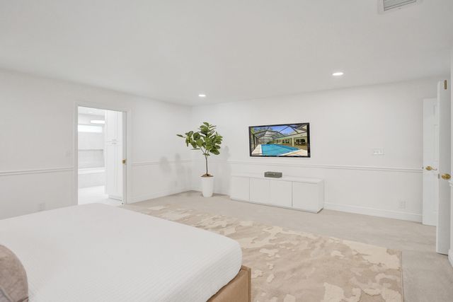 2401 NW 39th Street, Boca Raton, FL 33431