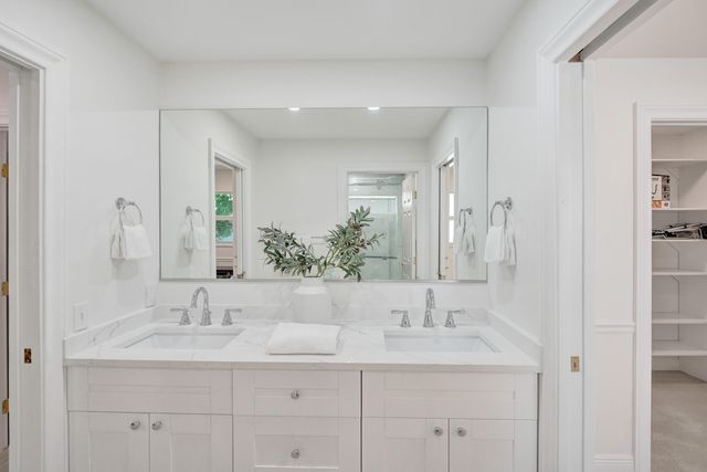 2401 NW 39th Street, Boca Raton, FL 33431