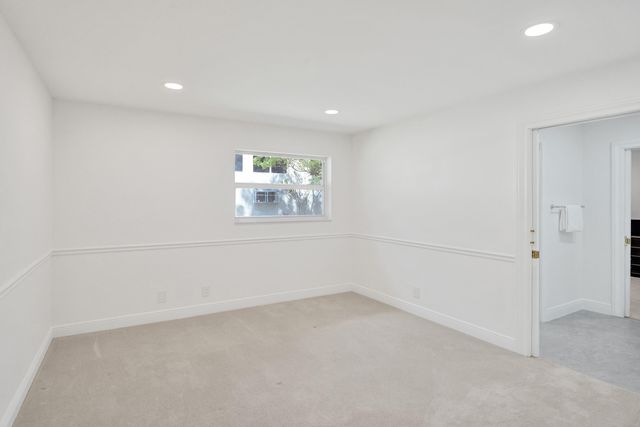 2401 NW 39th Street, Boca Raton, FL 33431