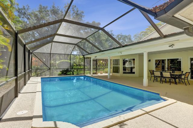 2401 NW 39th Street, Boca Raton, FL 33431