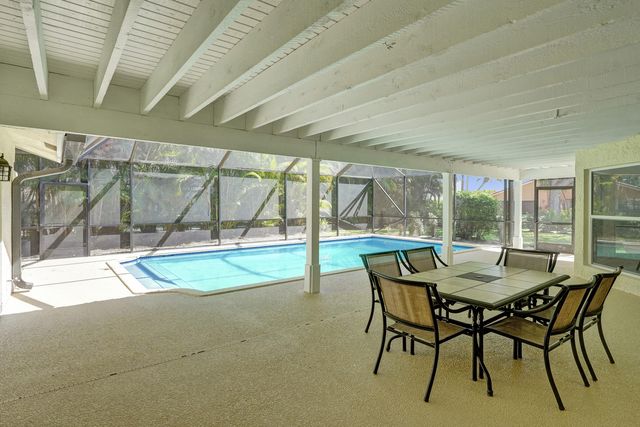 2401 NW 39th Street, Boca Raton, FL 33431