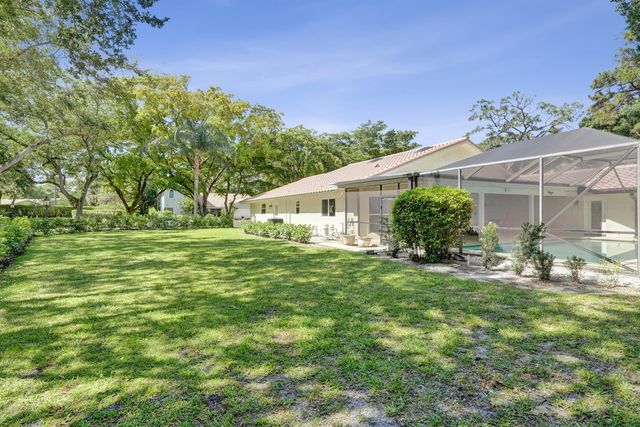 2401 NW 39th Street, Boca Raton, FL 33431