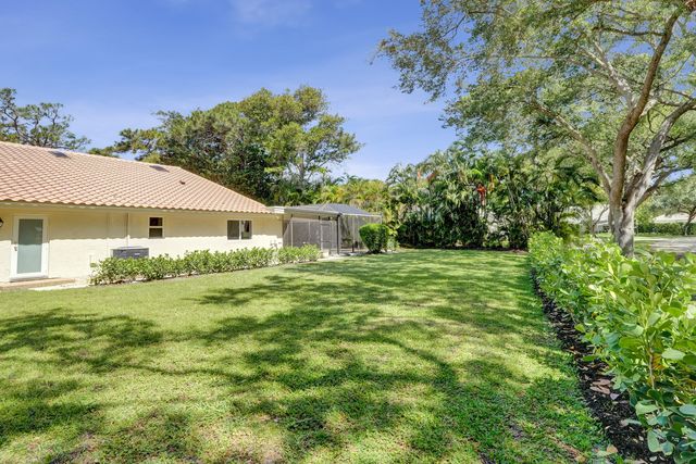 2401 NW 39th Street, Boca Raton, FL 33431